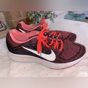 Nike Air Zoom Structure‎ 18 Women’s Shoes Size 9.5 (683737-800)